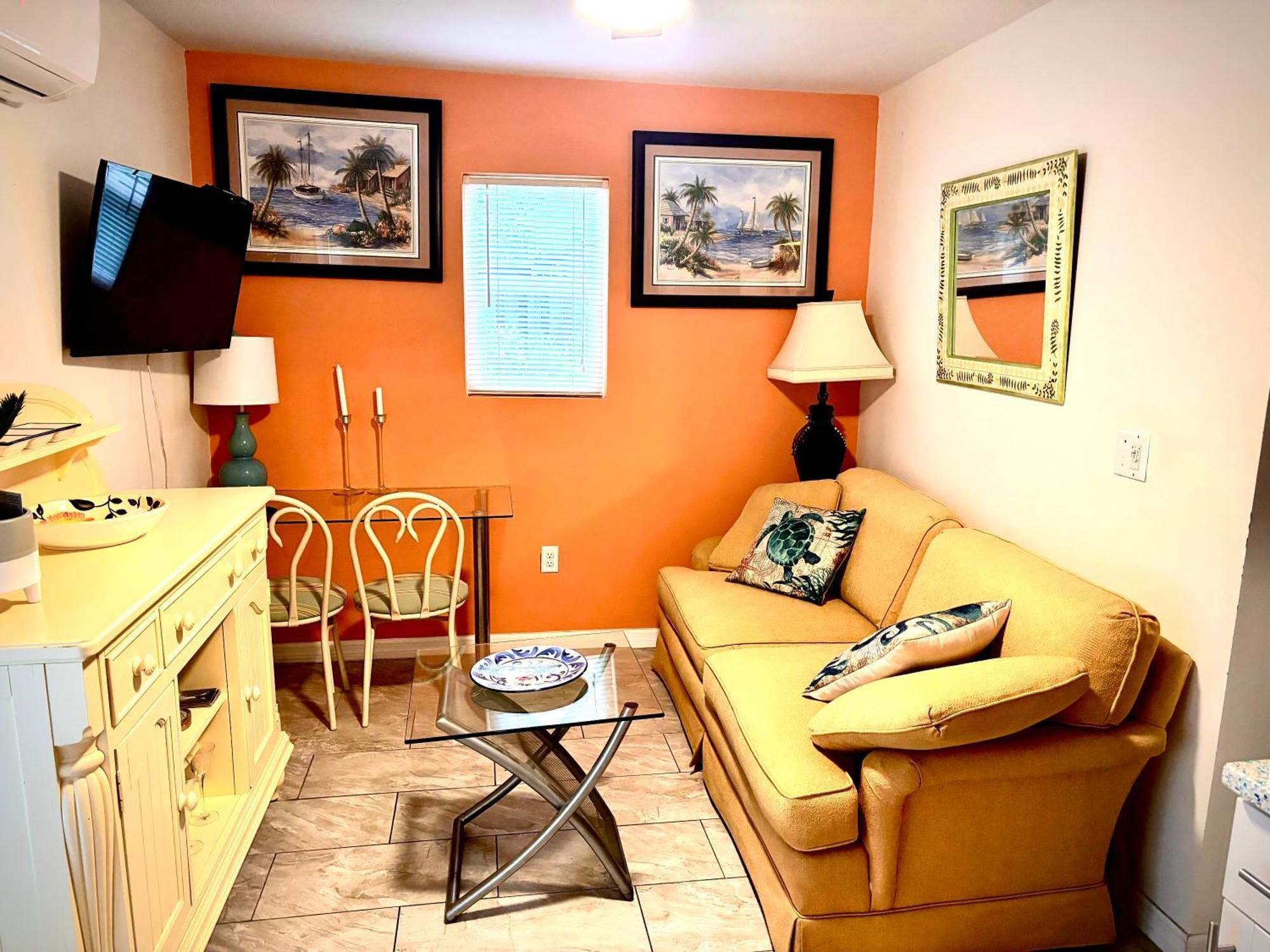 ~ Cozy In-Law Apartment Close To Siesta Key ~ Sarasota Extérieur photo